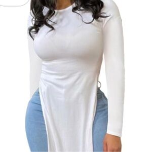 3/$10! NWOT long sleeve split hem tunic blouse size medium